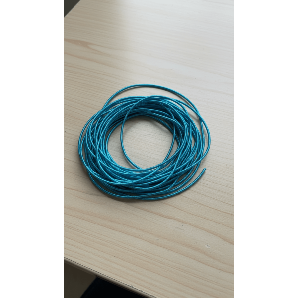 El Nakışı Kurtçuk Tırtıl Tel Mavi Renk Sert – 10 Gram (Yaklaşık 1,5 Metre Nakış Teli)