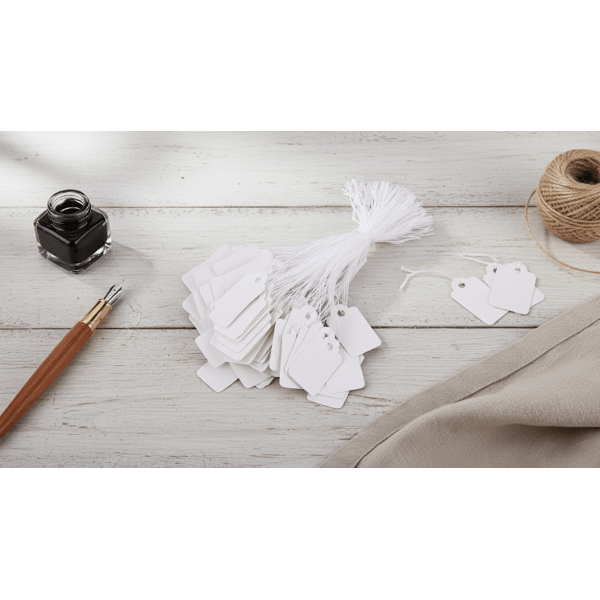 Küçük Boy İpli Fiyat Etiketi 2x1 cm – 80 Adet Karton Etiket