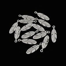 Gümüş Kaplama Minimal Yaprak Formlu Metal Takı Sallantı Aparatı