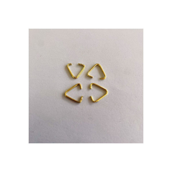 12x11 mm Gold Renk Üçgen Bağlantı Halkası - 1,2 mm Kalınlık (Asgari Alım: 500 Adet) 12x11 mm Gold Renk Üçgen Bağlantı Halkası - 1,2 mm Kalınlık (Asgari Alım: 500 Adet)