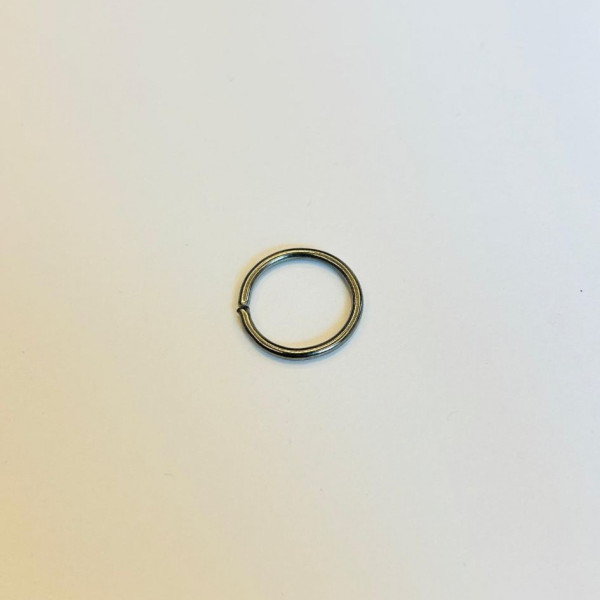 16 mm İç Çap x 2 mm Yuvarlak Birleştirme Halkası Füme Renk 16 mm İç Çap x 2 mm Yuvarlak Birleştirme Halkası Füme Renk
